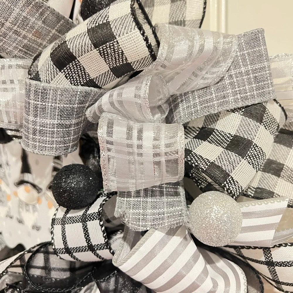 13 inch Halloween Ribbon Wreath Black White Gnome MW4